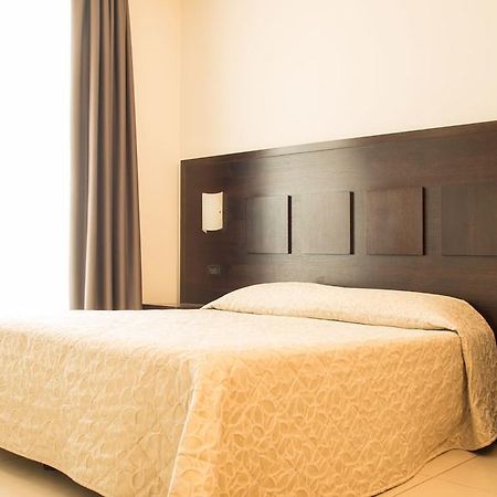 Hotel I Crespi Гросето Екстериор снимка