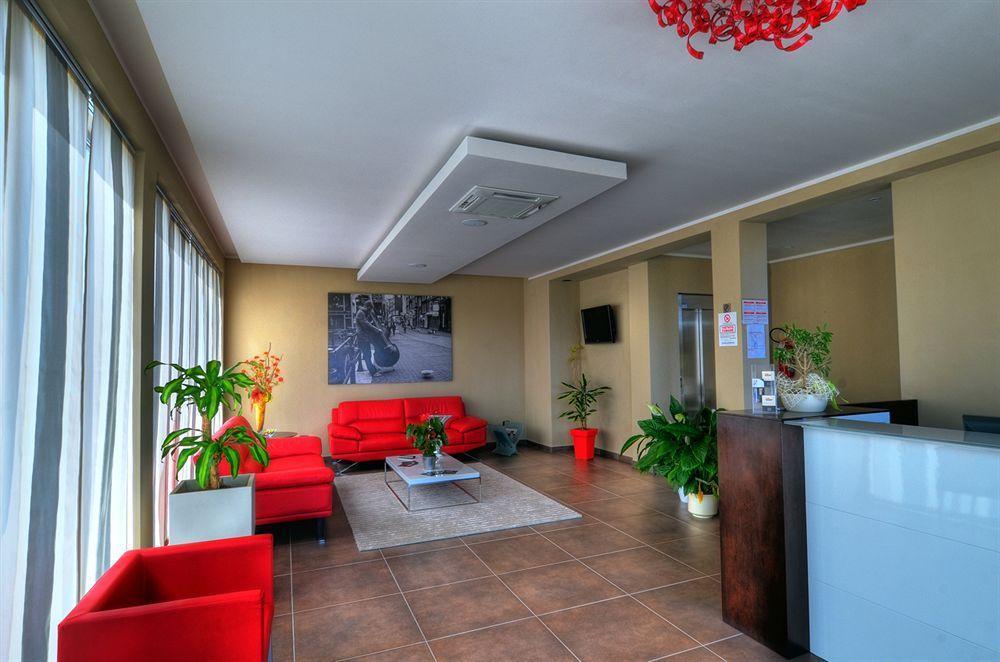 Hotel I Crespi Гросето Екстериор снимка
